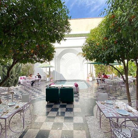 Appartement De Prestige Climatise A L'Hivernage 400M De La Gare Marrakesh Exterior photo