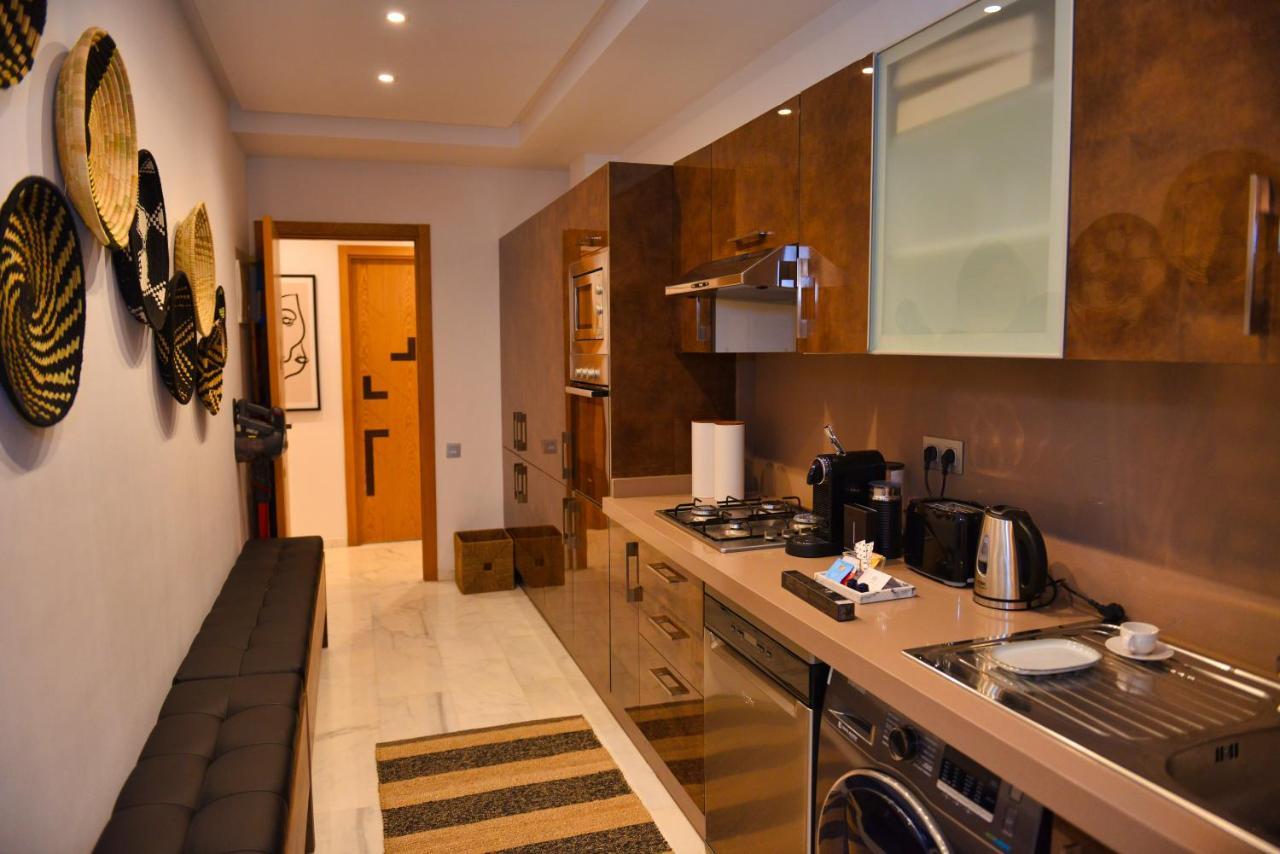 Appartement De Prestige Climatise A L'Hivernage 400M De La Gare Marrakesh Exterior photo