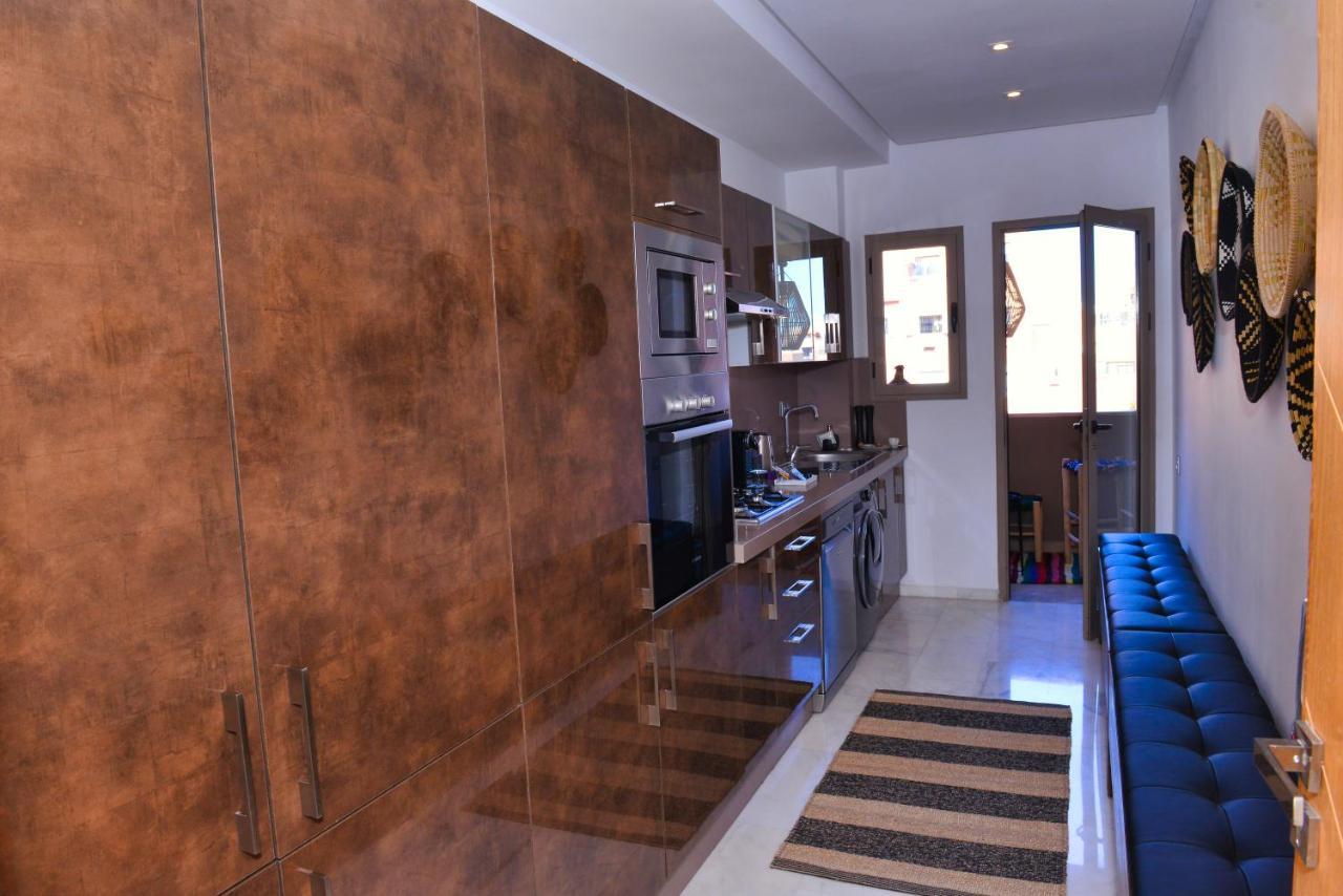 Appartement De Prestige Climatise A L'Hivernage 400M De La Gare Marrakesh Exterior photo